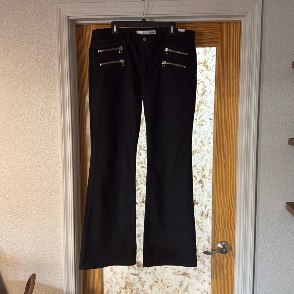 Lovers and Friends size 32 black pants